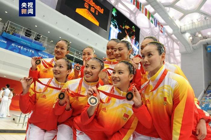 从运动员到教练员：梦想不息的传承之路与薪火