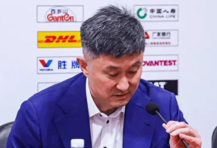 广东男篮内线短板暴露 杜锋紧急引进大中锋补强